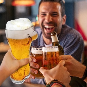 Verre Bière Buste Femme